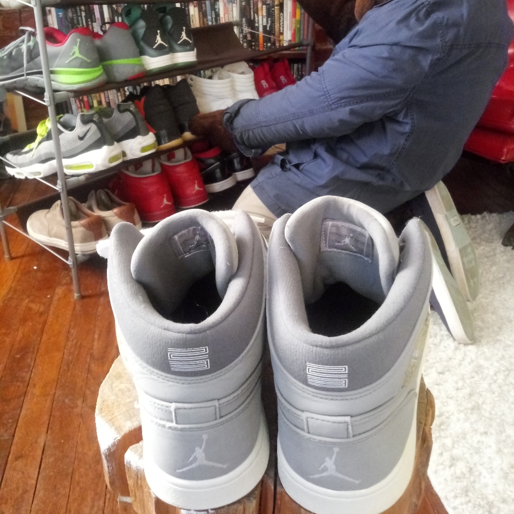 Jordan Retro 1 - Picture 5 of 12